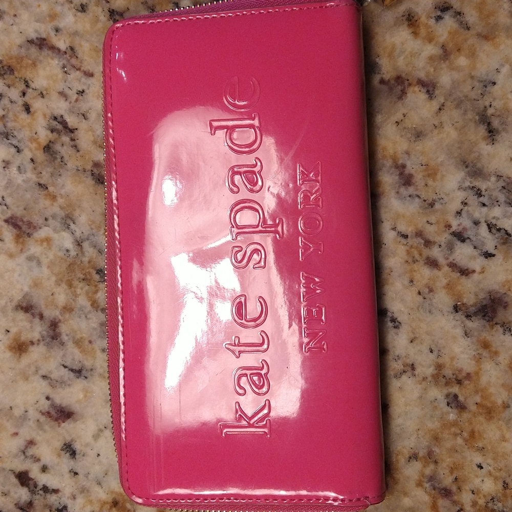 Kate Spade New York wallet